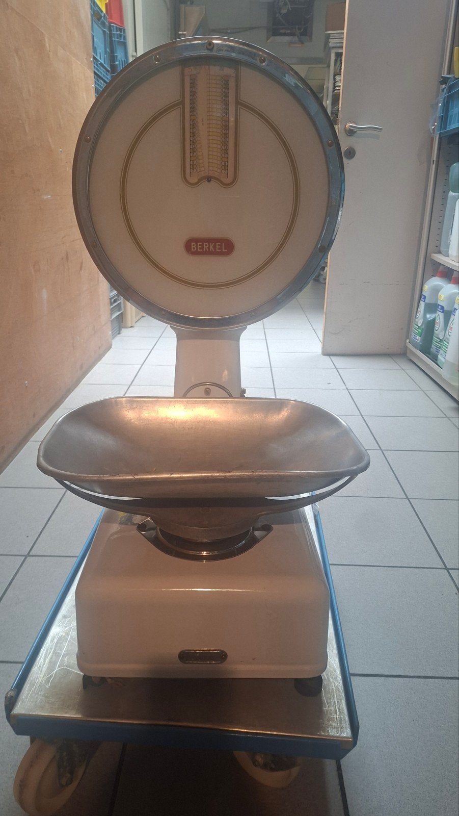 Oude weegschaal van het merk Berkel, Antiek en Kunst, Ophalen