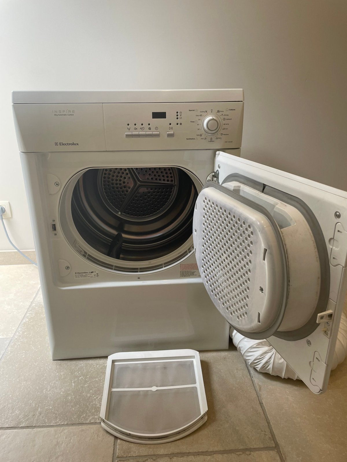 Droogkast met luchtafvoer electrolux, Ophalen, Gebruikt, Luchtafvoer