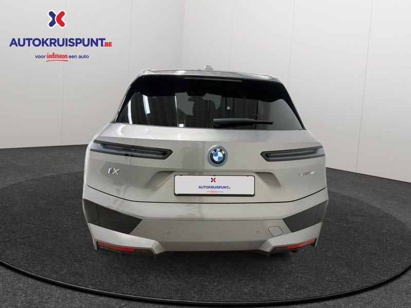 BMW iX xDrive40, Auto's, Automaat, Gebruikt, 326 pk, IX