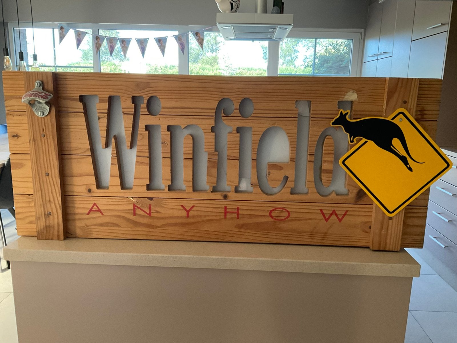 Lichtreclame Winfield, Ophalen, Gebruikt