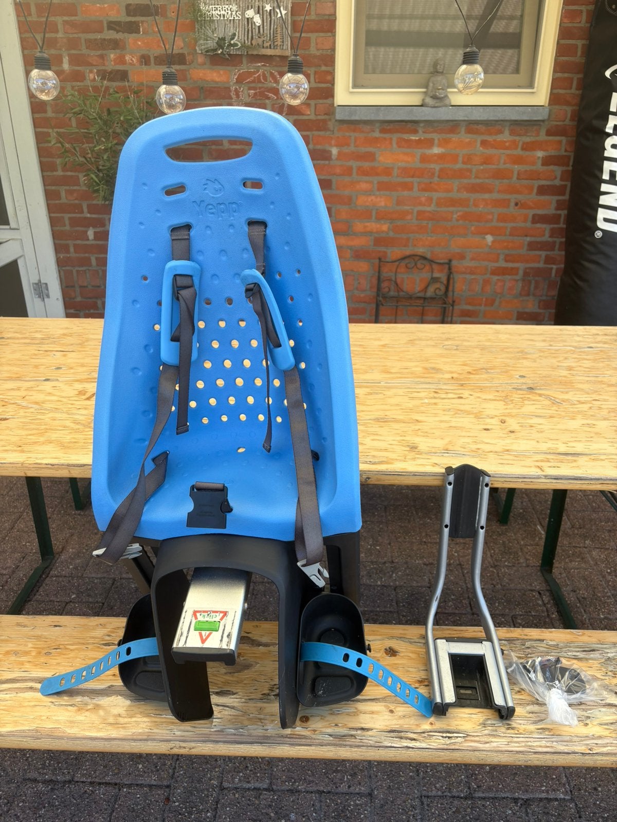 Thule Yepp Maxi Fietsstoeltje Achterop (Blauw), Ophalen, Zo goed als nieuw, Achterzitje