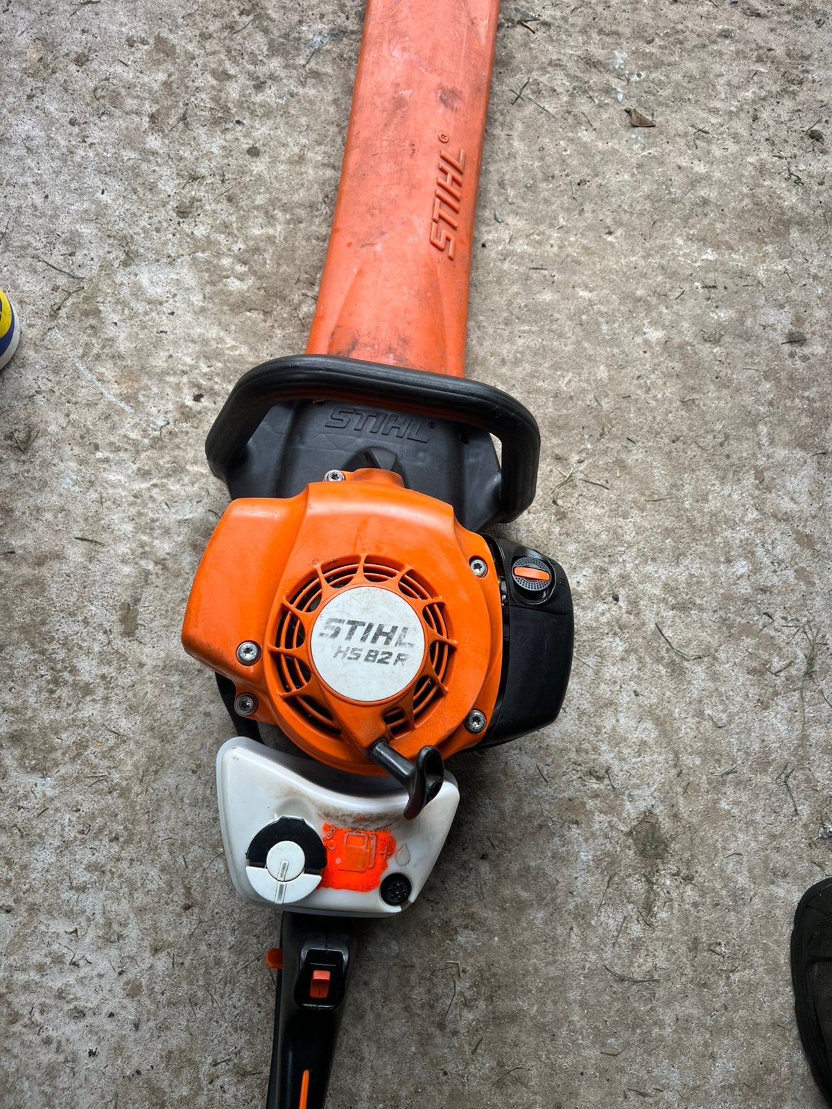 Stihl hs82r, Enlèvement, Comme neuf