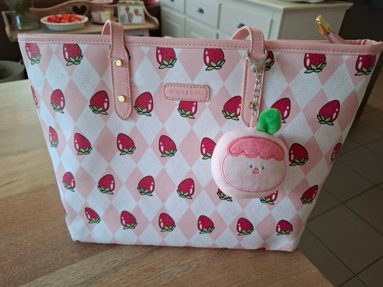 Allerlei verschillende handtassen te koop !, Ophalen