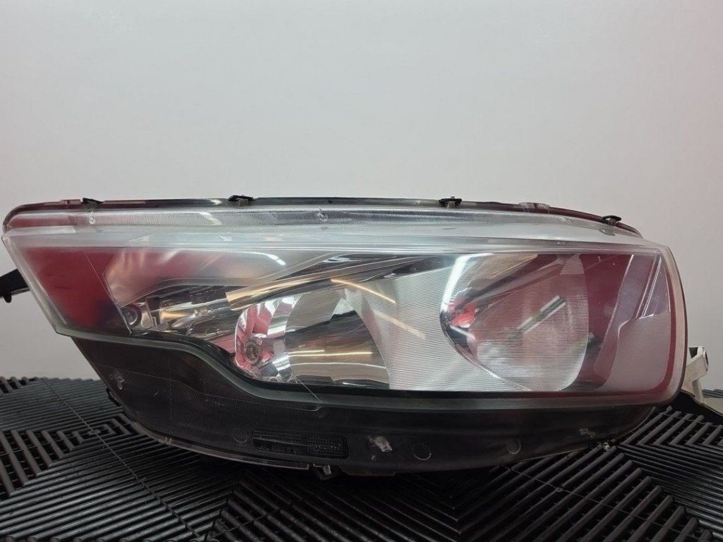 PHARE / OPTIQUE AVANT DROIT Iveco New Daily VI, IVECO Magirus AG, Info@iveco-sw.de, Autres marques automobiles, Nicolaus-Otto-Straße 27
89079  Ulm, DE