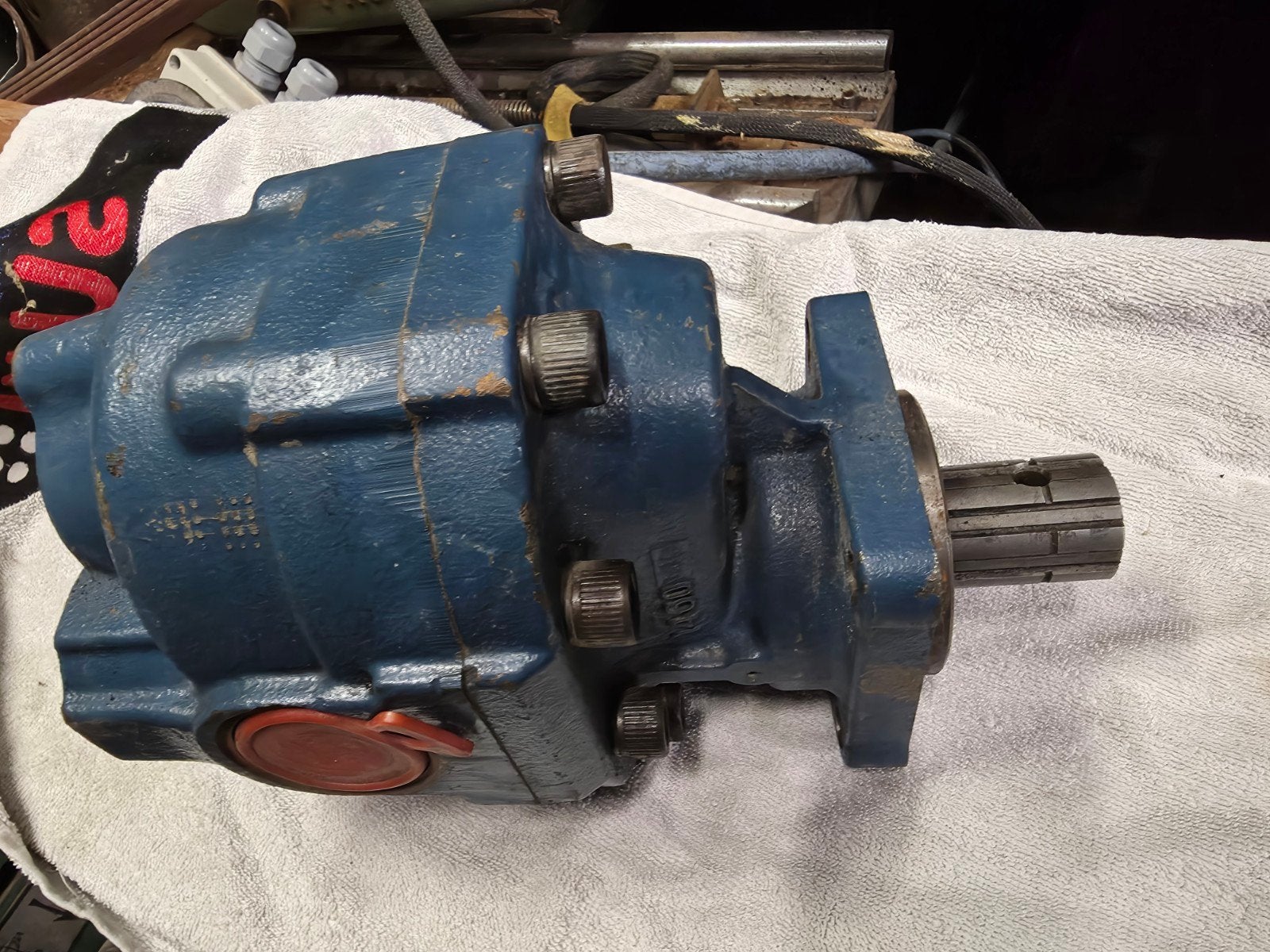 a vendre grosse pompe hydraulique 8, Enlèvement