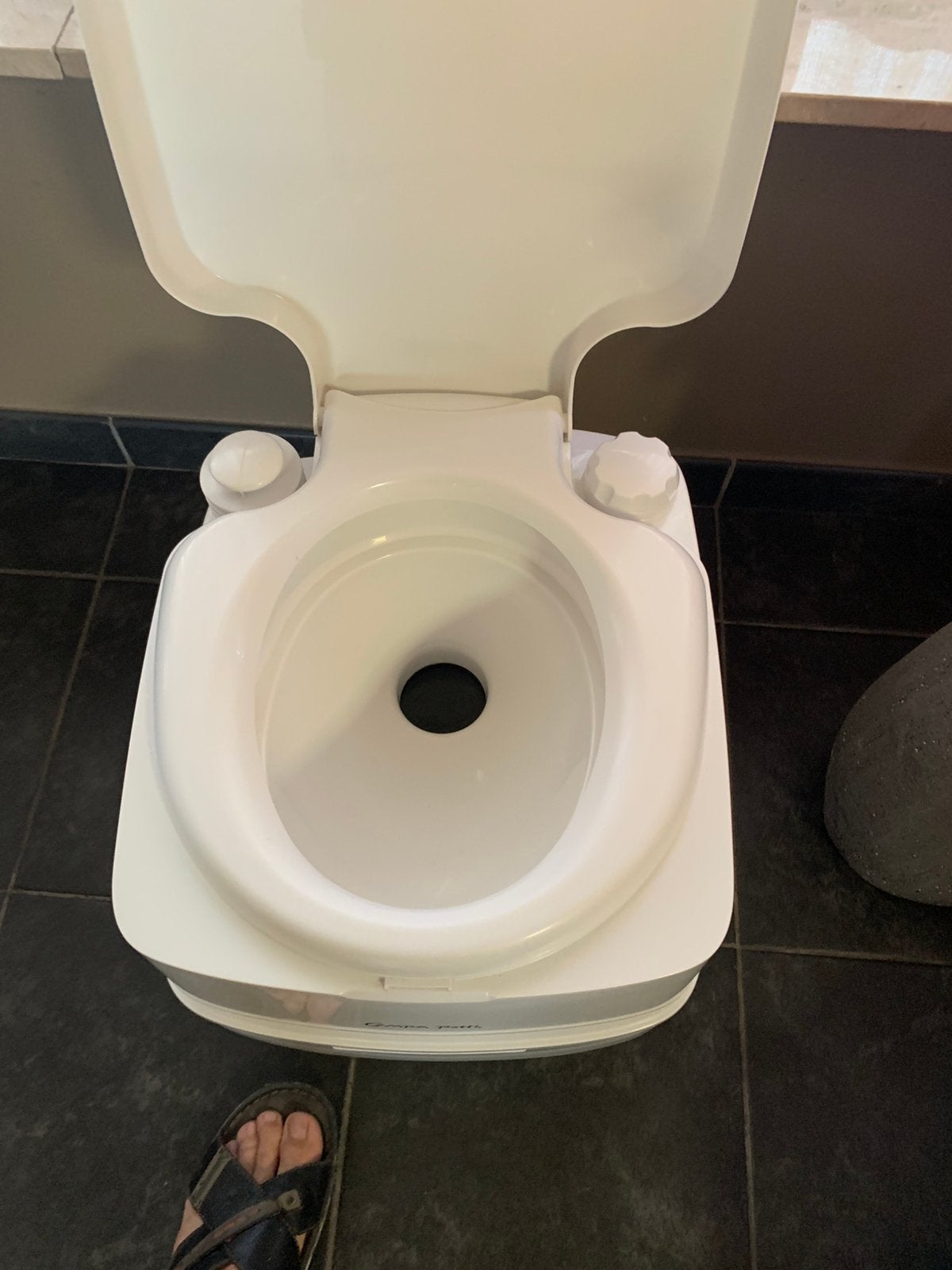 Camping toilet, Ophalen, Zo goed als nieuw