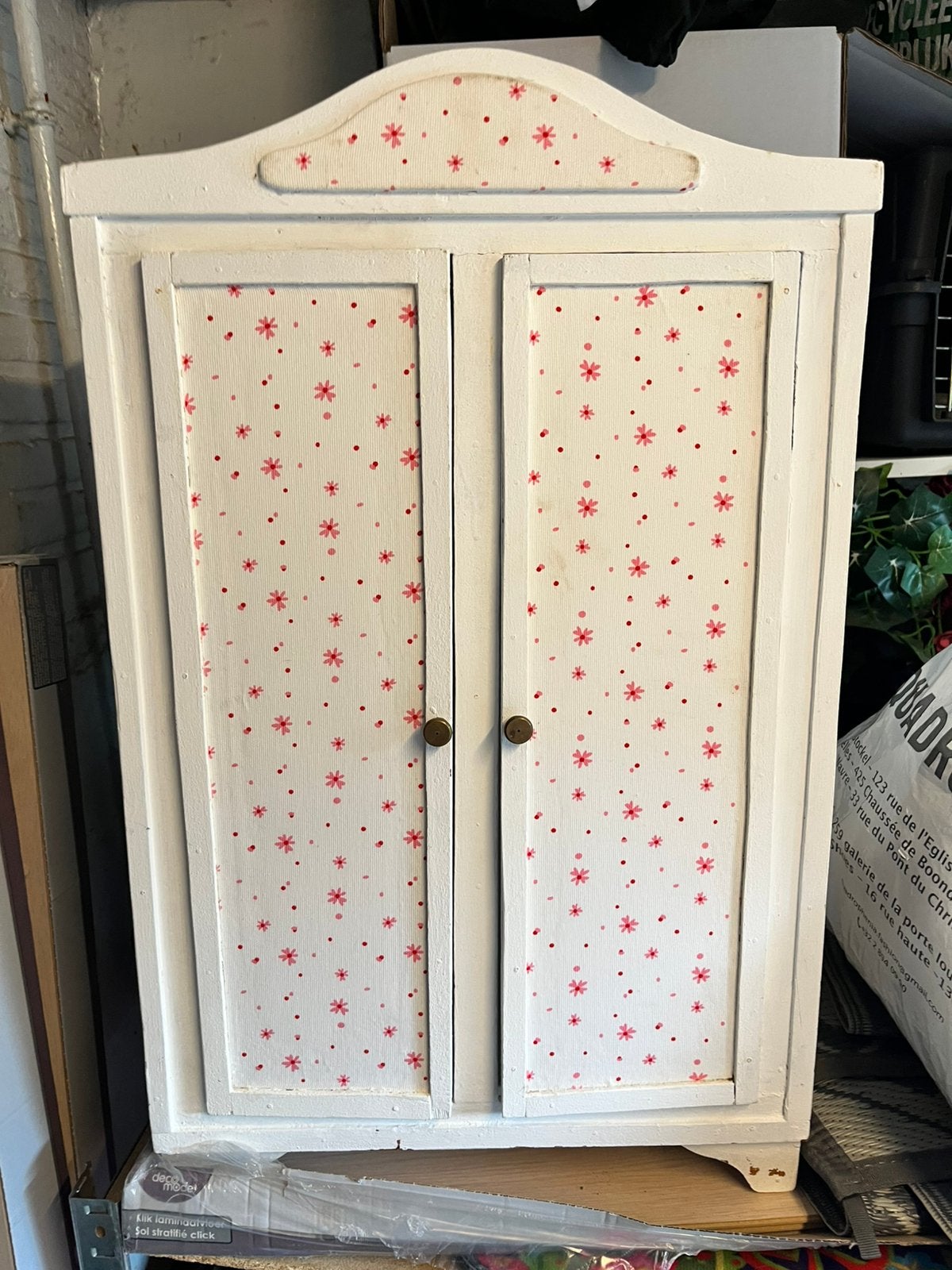 Poupée armoire vêtements, Enfants & Bébés, Enlèvement, Utilisé