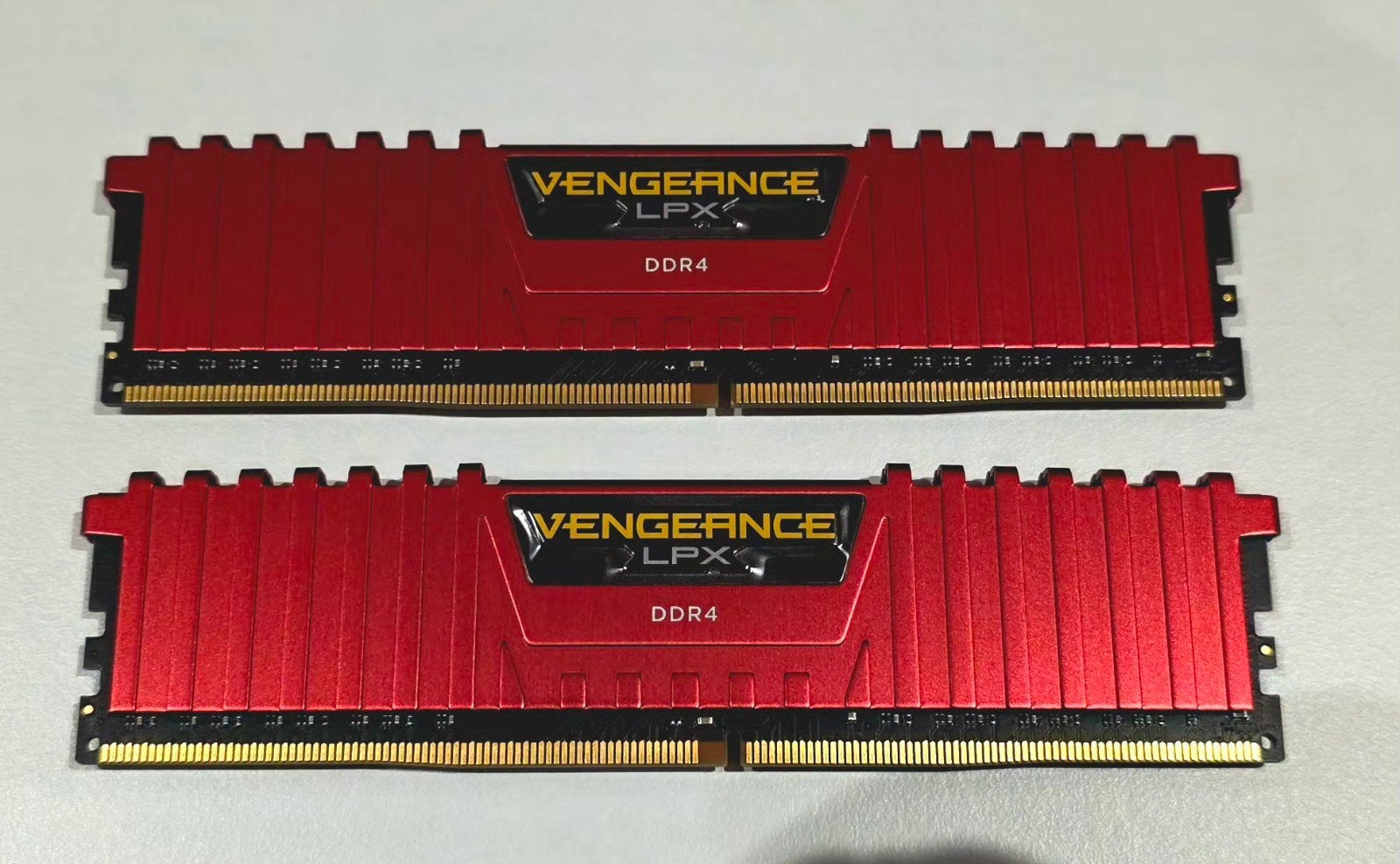 2x8 GB Corsair Vengeance LPX 3000 CL15 DDR4, Enlèvement ou Envoi, DDR4, Comme neuf, Desktop