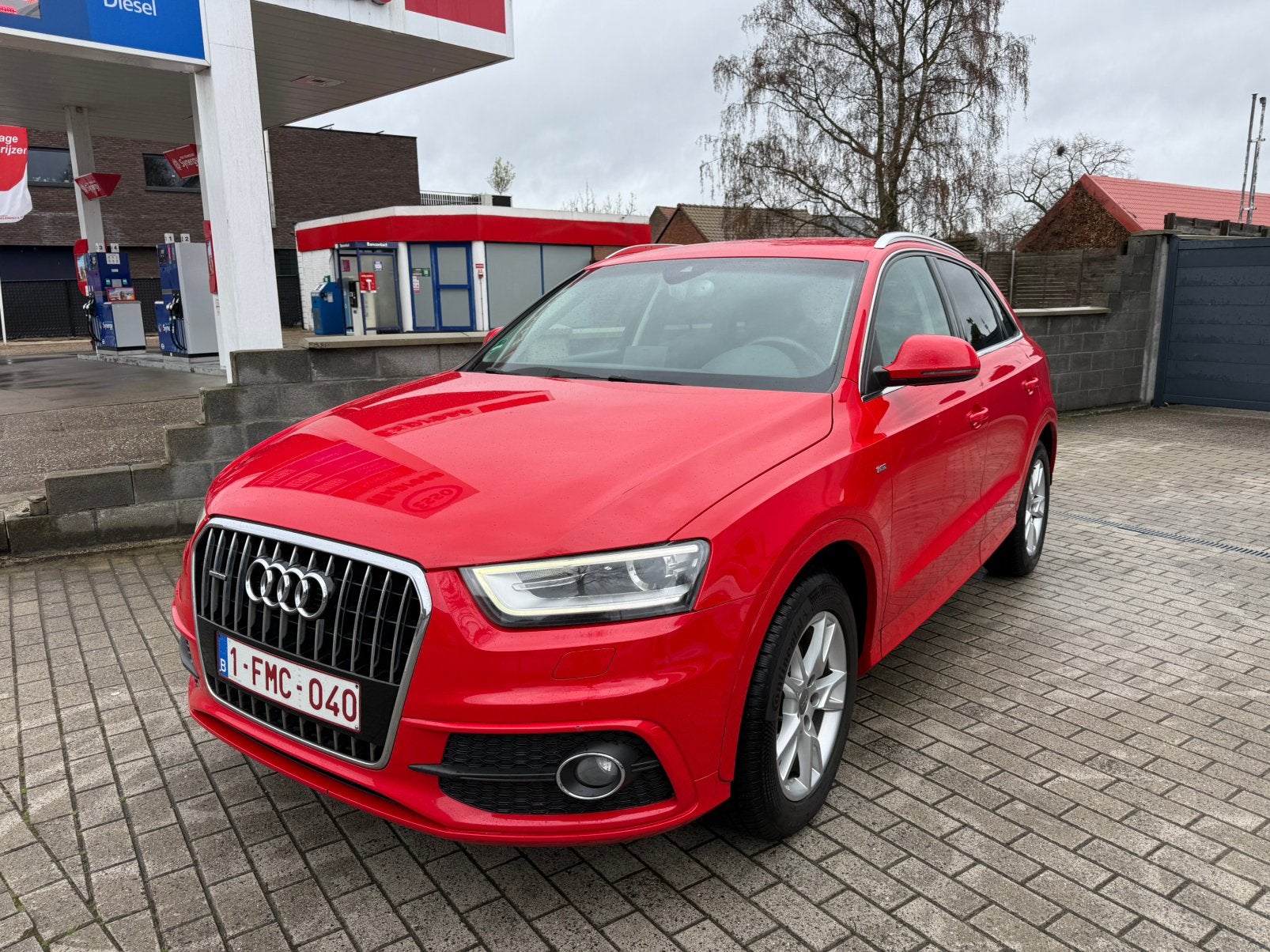 Audi Q3. 2.0 TFSI.Automat Quattro bj2013. 1EIG. S-line, 4 cilinders, 1984 cc, Leder, Bedrijf