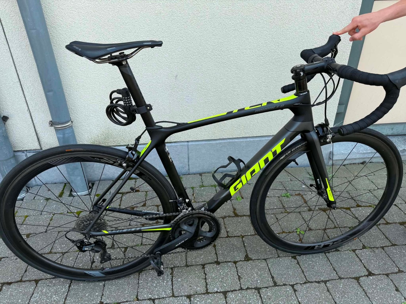 Koersfiets giant, Vélos & Vélomoteurs, Vélos | Hommes | Vélos de sport & Vélo de randonnée, Comme neuf, Giant, 61 à 65 cm, Enlèvement