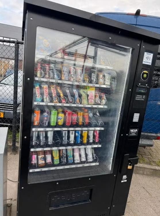 Vendo G-Snack 10 Outdoor | Combi automaat | Outdoor machine, Verzamelen, Ophalen, Zo goed als nieuw