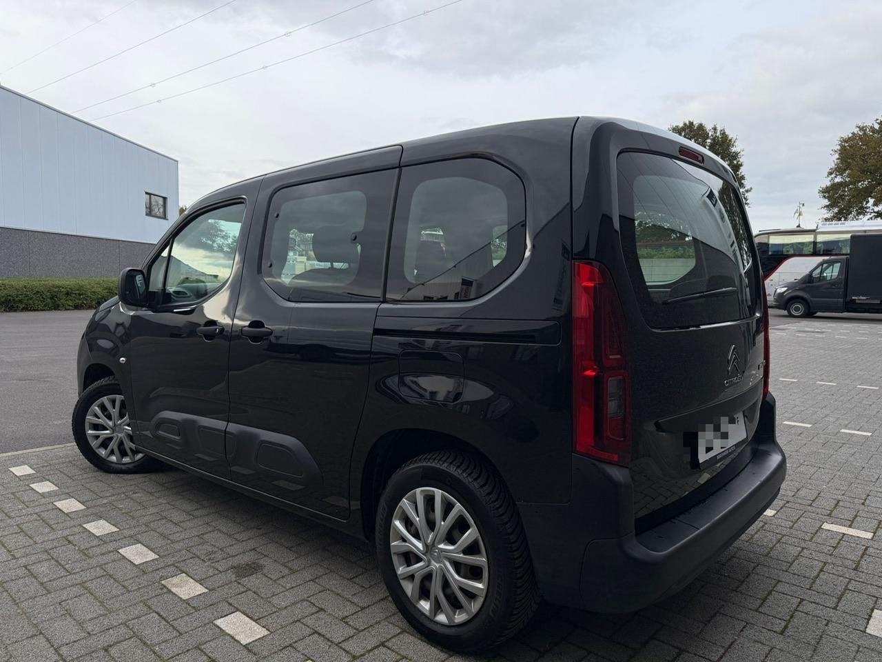 Citroën Berlingo 1.2 Benzine | Lage km | 5 zit | Bluetooth, Auto's, Citroën, Voorwielaandrijving, Monovolume, Gebruikt, Lichtsensor