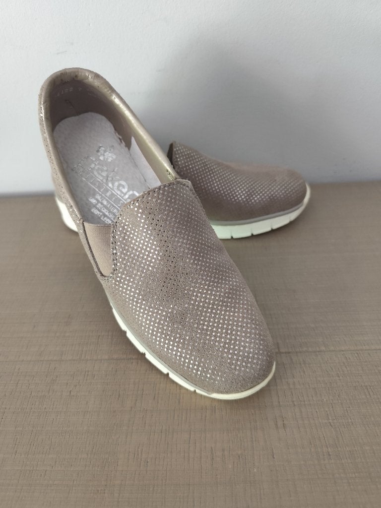 Schoenen Rieker, maat 37, Instappers, Ophalen of Verzenden, Zo goed als nieuw, Grijs