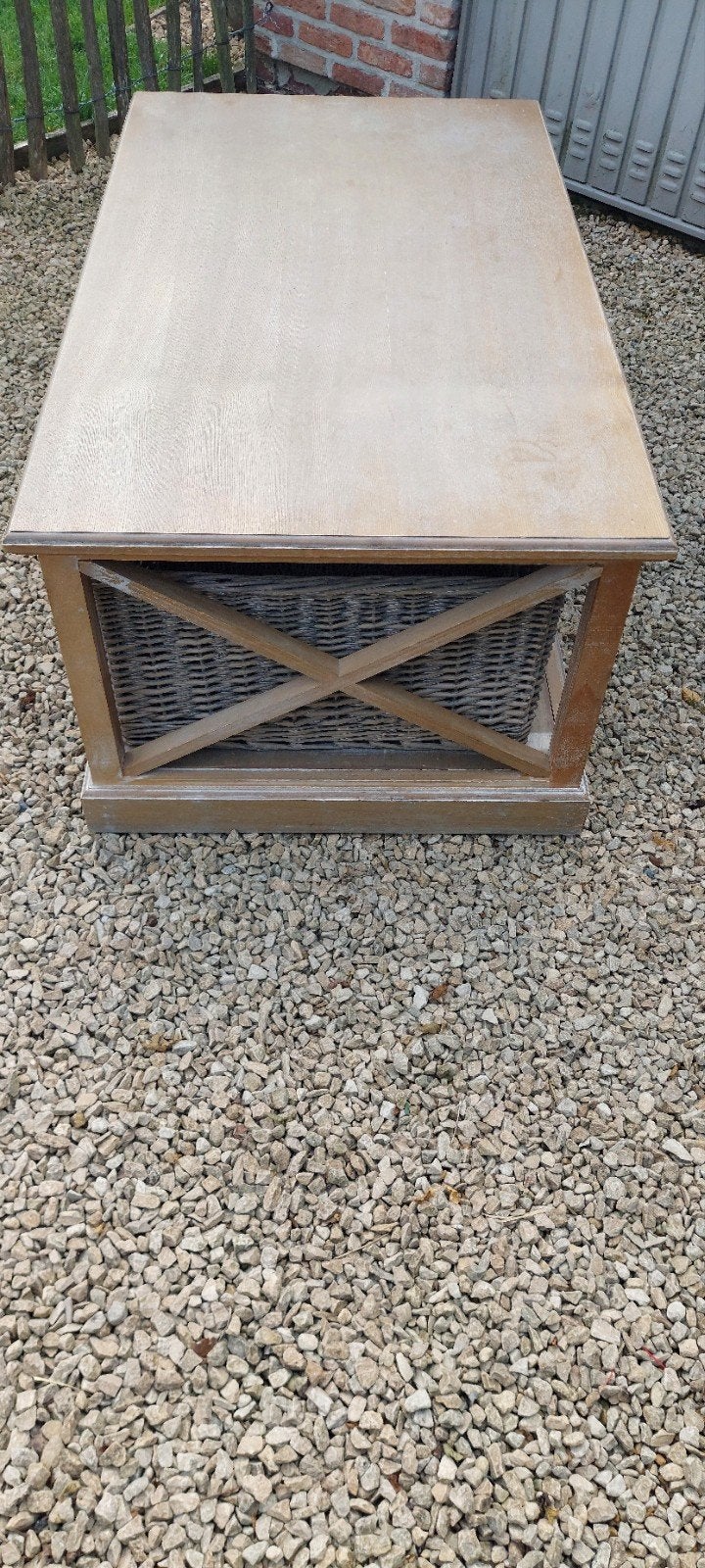 Salontafel J-Line, Ophalen