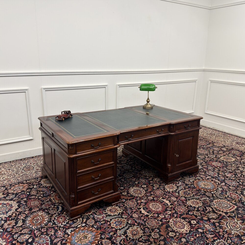 Klassiek Engels Chesterfield Bureau Partnerdesk, Ophalen