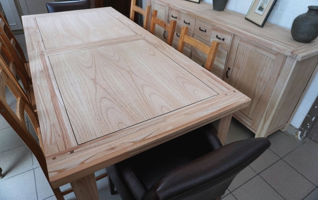 Prachtige eettafel van massief hevea, Huis en Inrichting, Ophalen of Verzenden, Zo goed als nieuw