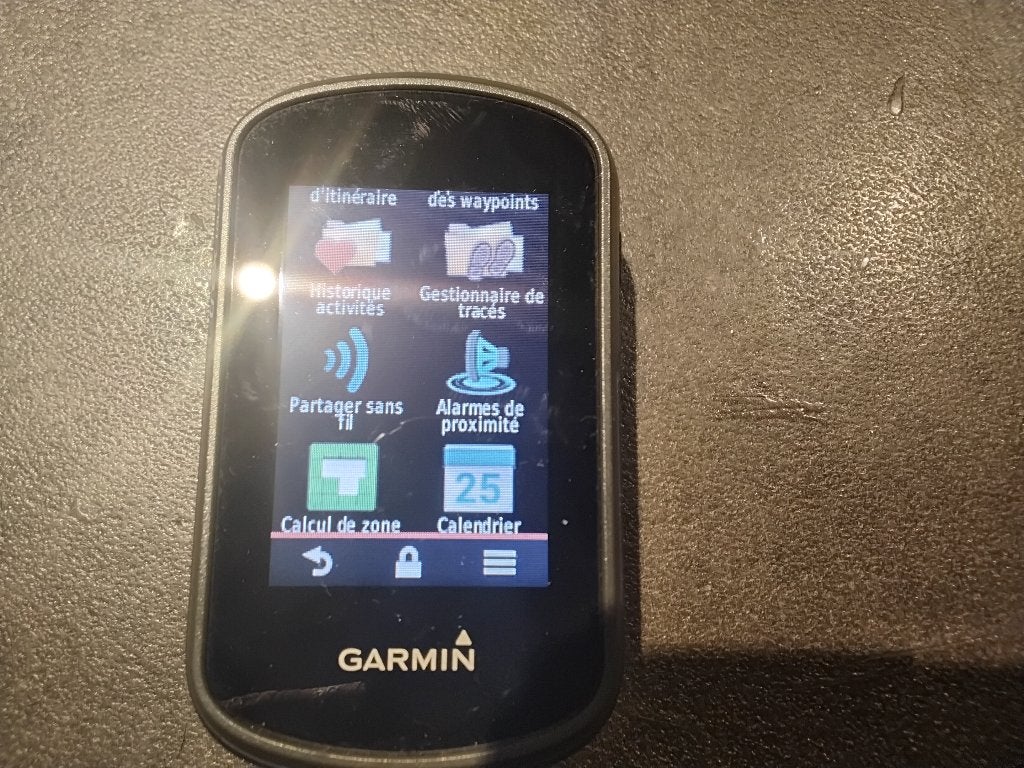 Gps etrex touch 35 parfait etat!, mis a jour.., Vélos & Vélomoteurs, Cyclomoteurs | Accessoires, Enlèvement, Comme neuf