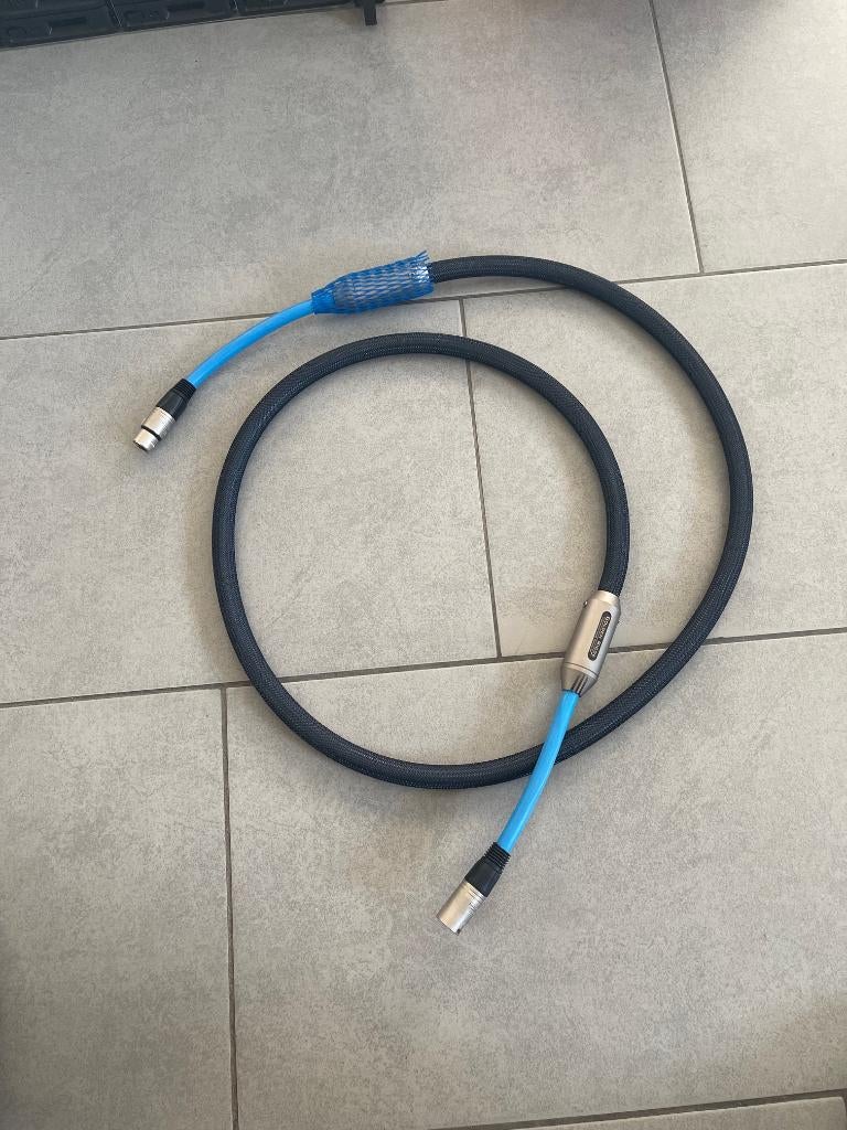 Siltech Golden Ridge digital XLR cable SATT-version, Audio, Tv en Foto, Audiokabels en Televisiekabels, Ophalen, Zo goed als nieuw