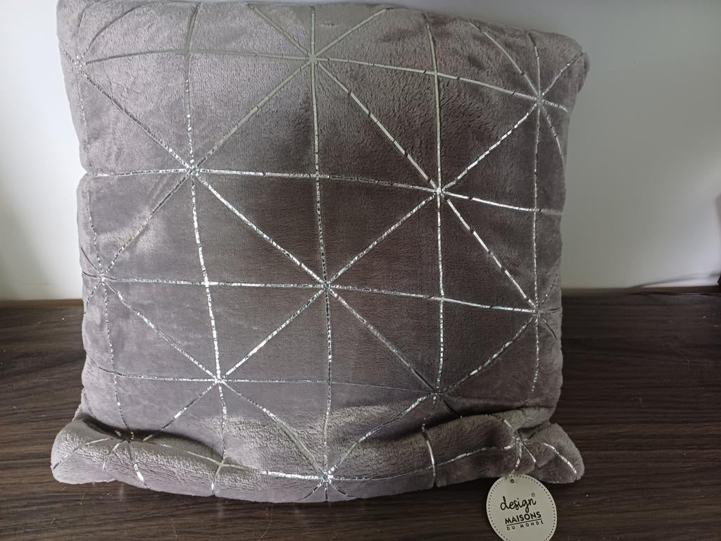 Coussins Maisons du Monde neufs, Maison & Meubles, Accessoires pour la Maison | Coussins, Enlèvement ou Envoi
