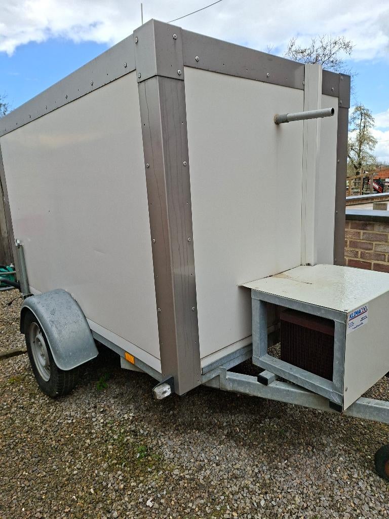 Koelremorque, Ophalen, Gebruikt