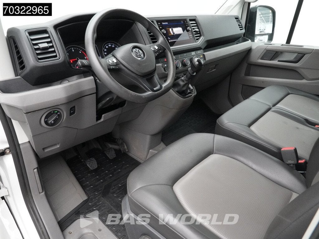 Volkswagen Crafter 140pk Laag Dak L3H2 ACC Navi Airco Parkee, Gebruikt, 4 cilinders, Volkswagen, 2500 kg