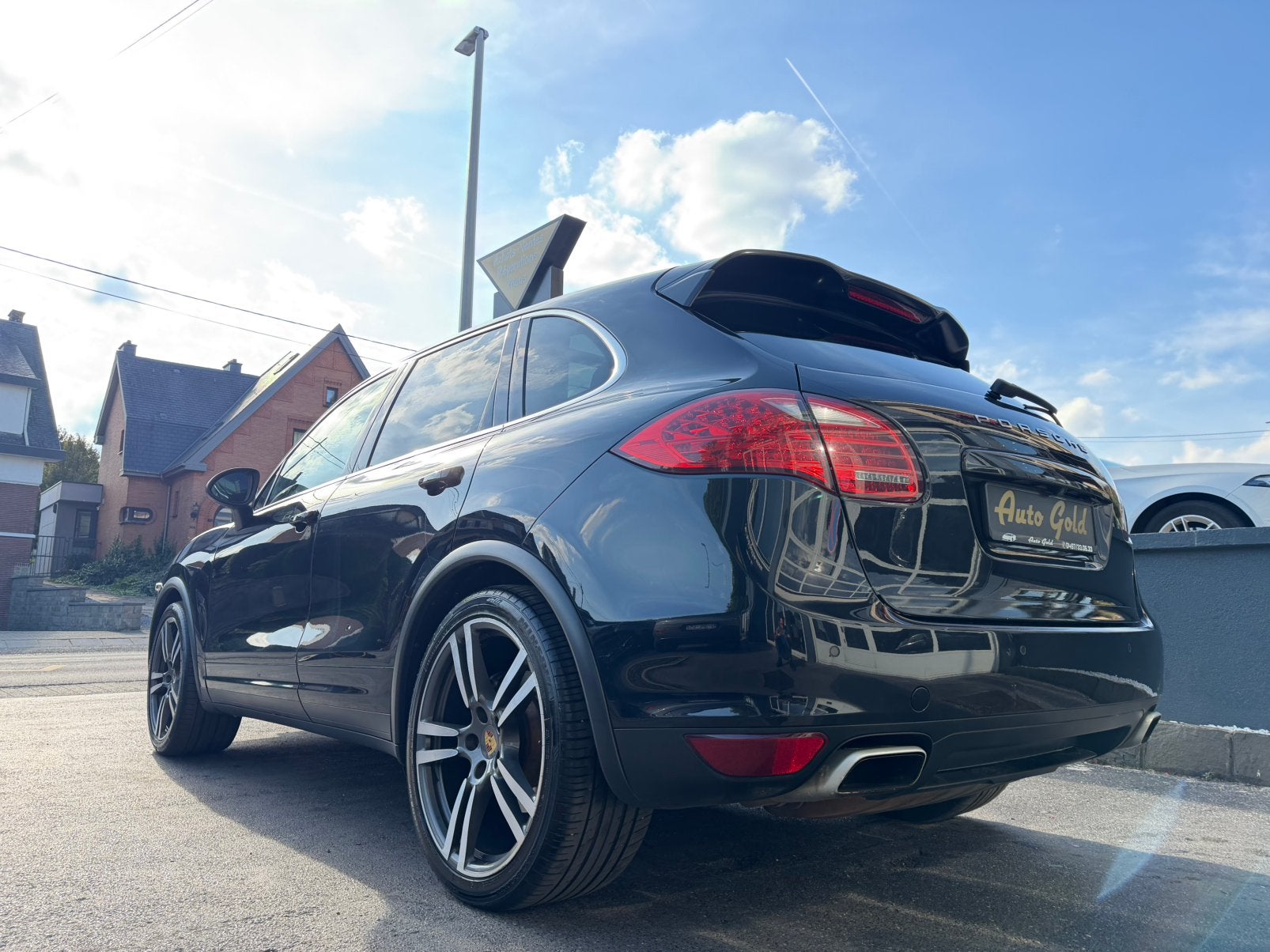 PORSCHE CAYENNE SPORT LUXURY FULL PANO JANTES 21 !, Auto's, Automaat, Zwart, Leder, Bedrijf