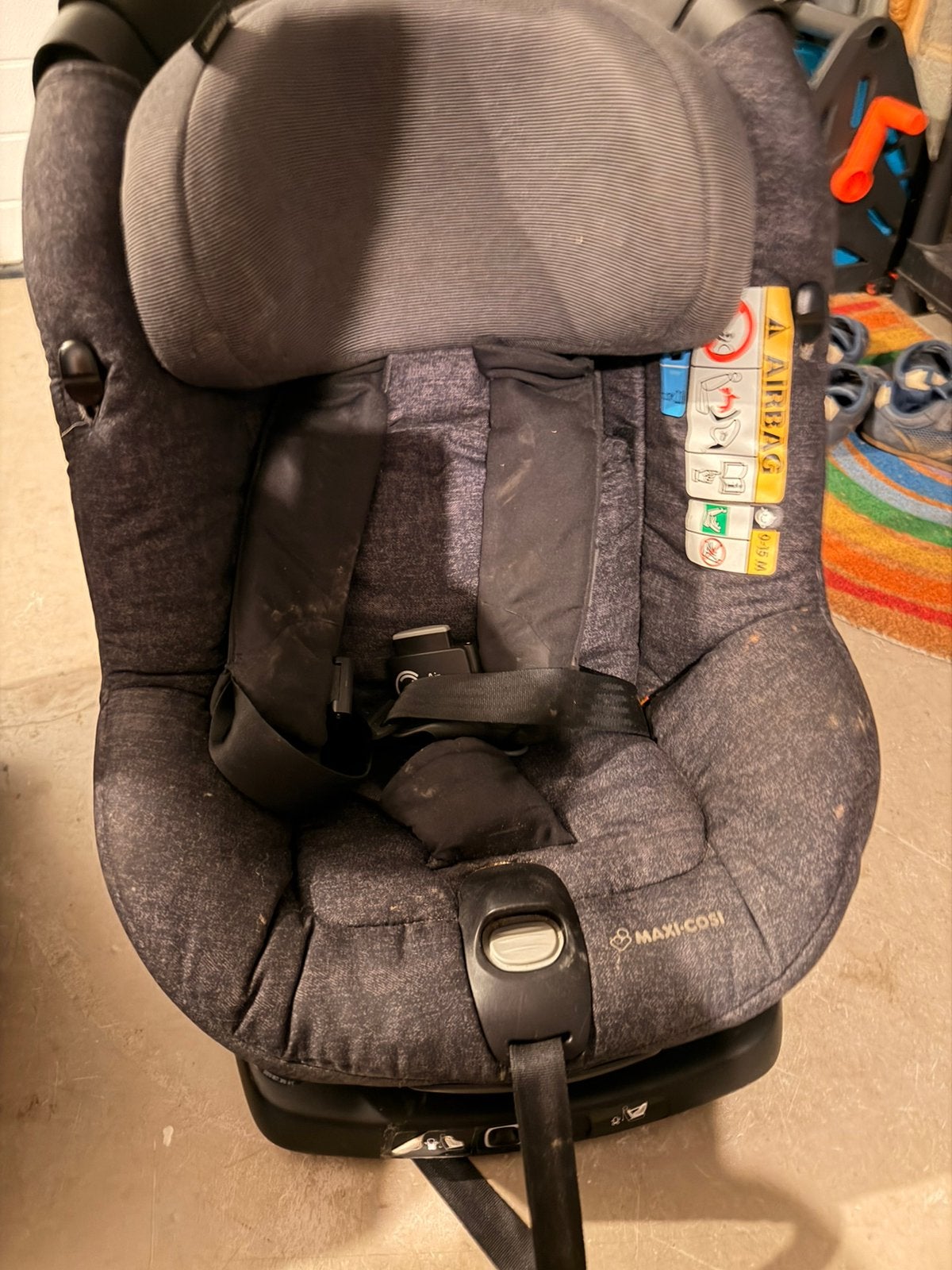 Maxi cosi axissfix air, Enfants & Bébés, Enlèvement, Utilisé