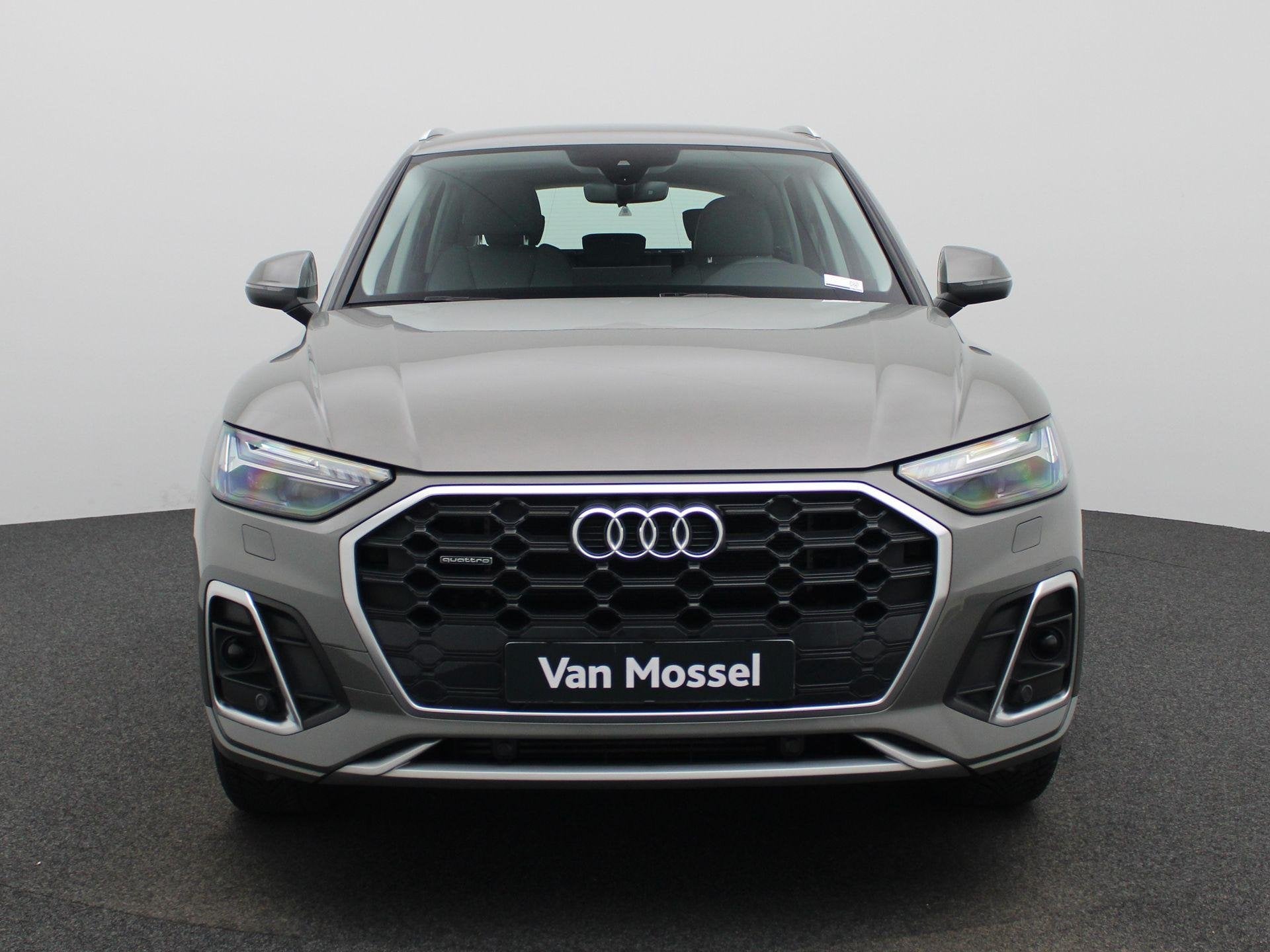 Audi Q5 S line 50 TFSI e S tronic quattro SFEERVERLICHTING |, Auto's, Audi, Stof, Gebruikt, 4 cilinders, 150 min
