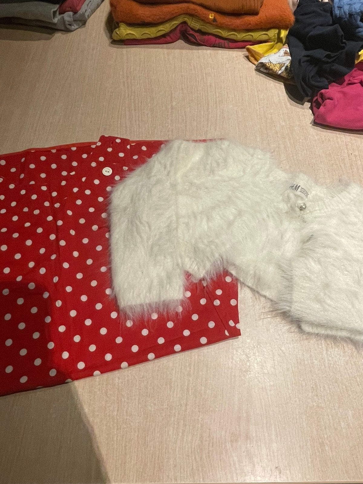 Kleding meisje 4 tot 6 j meer dan 40 stuks/20€, Kinderen en Baby's, Kinderkleding | Maat 110, Ophalen, Zo goed als nieuw