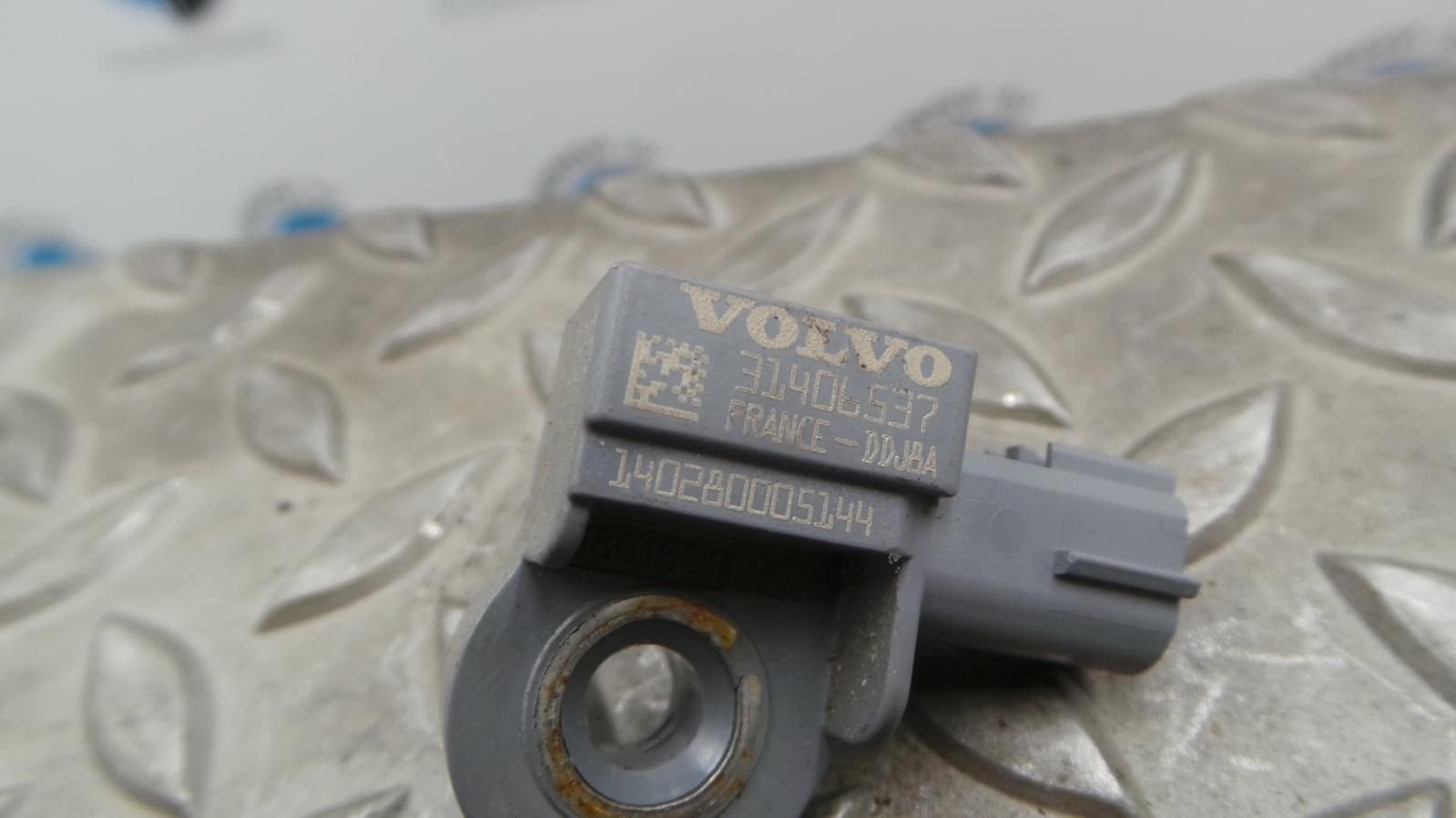 VOLVO V40 AIRBAG SENSOR 2014, Enlèvement ou Envoi, Utilisé, ARN reconnu