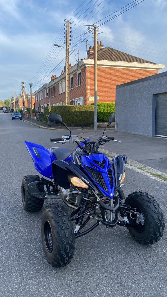 700 raptort, Motoren