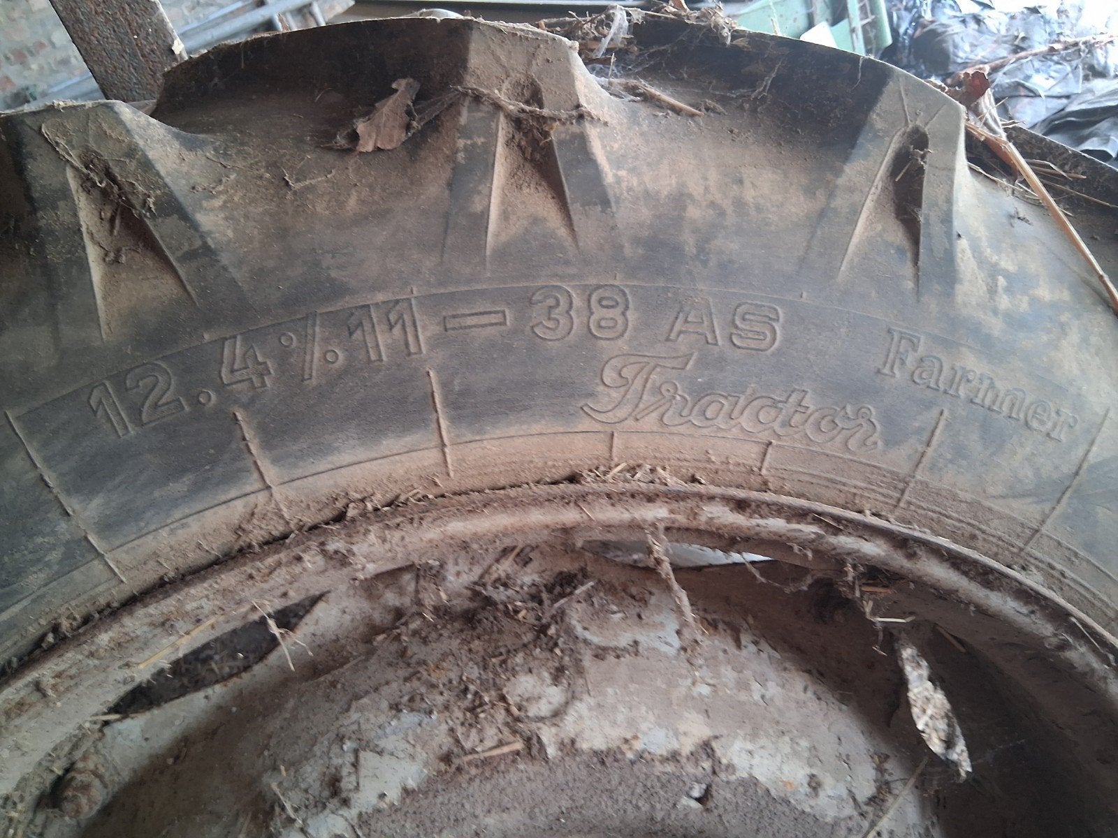 TractorBand met velg, Enlèvement
