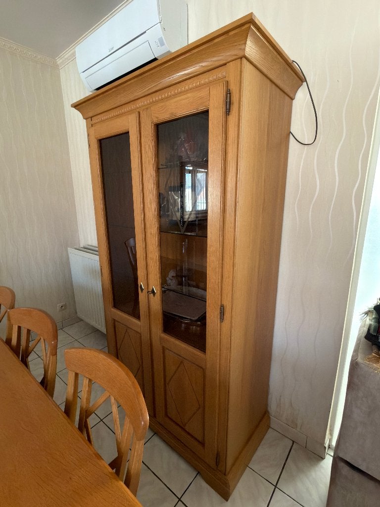 Vitrine en chêne avec vitrages, 25 à 50 cm, Avec porte(s), Utilisé, Chêne