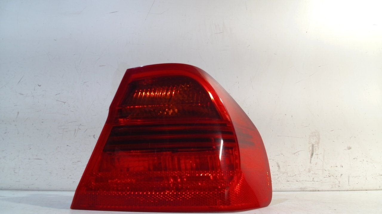 Achterlicht carrosserie rechts BMW 3 serie, Onderdelen@venauto.nl, Van der Ven Autorecycling B.V., Gebruikt, Ettenseweg 76, 4706 PB Roosendaal, The Netherlands
