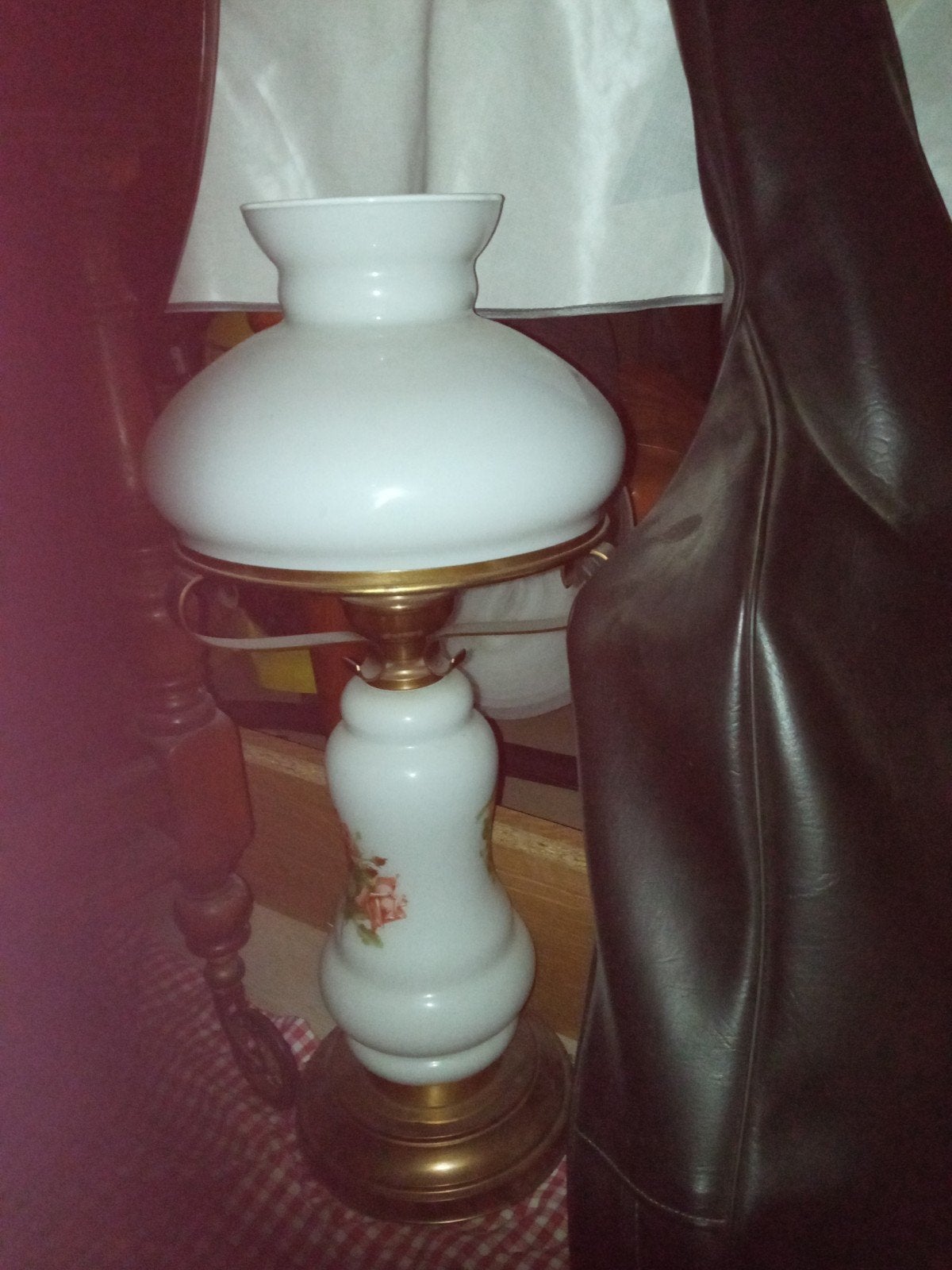 Porseleinen lamp, Ophalen