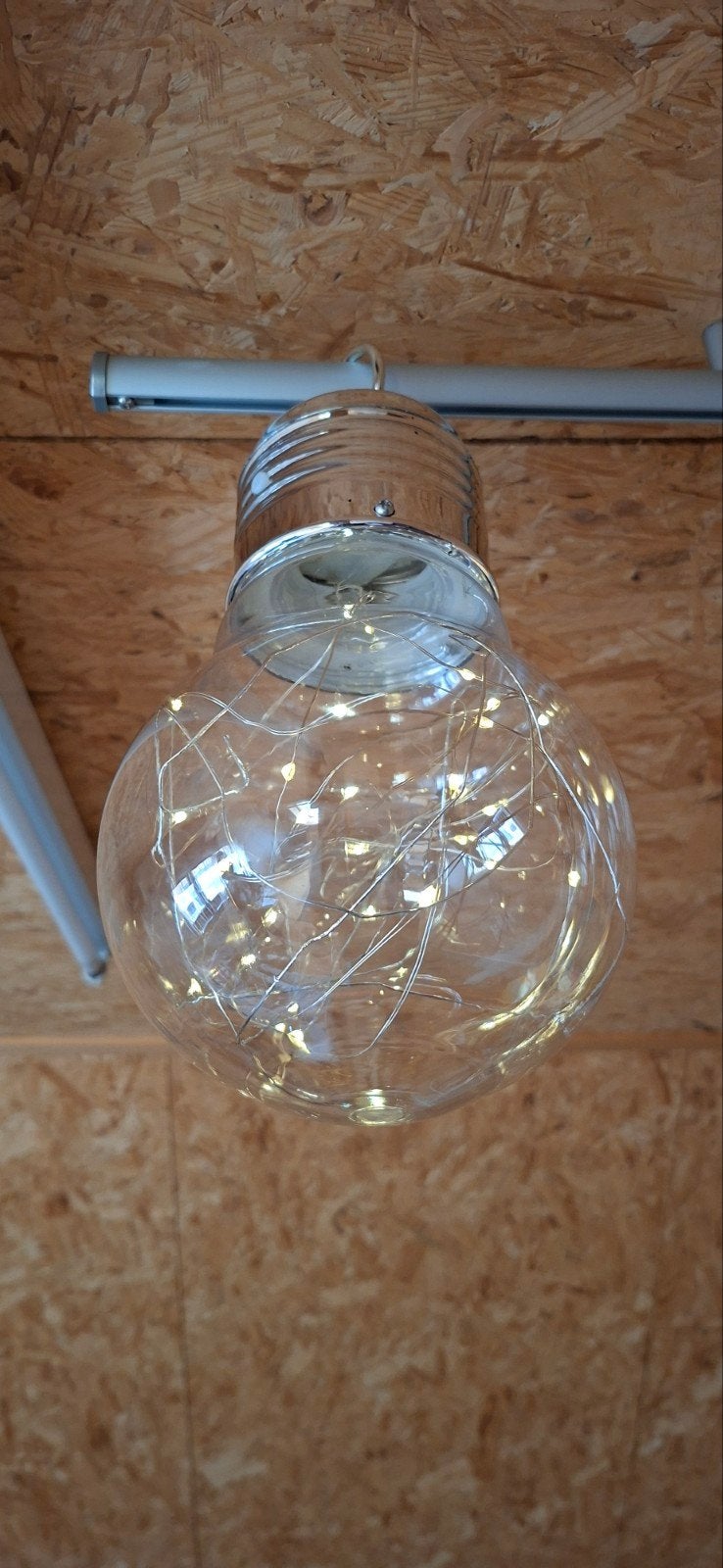 2 led gloeilampen kerstverlichting, Diversen, Ophalen, Zo goed als nieuw