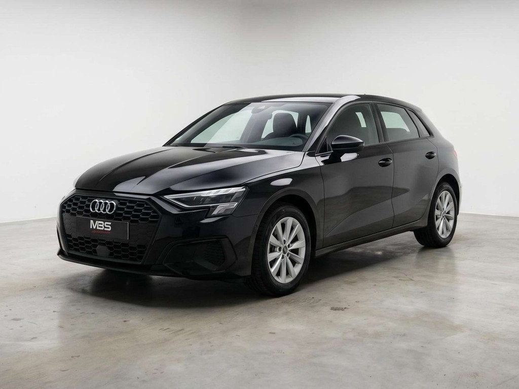 Audi A3 * 30 TFSI* TVAC* XENON* CARPLAY* CAMERA* CUIR* NAVI*, Autos, Cuir, Achat, Euro 6, Entreprise