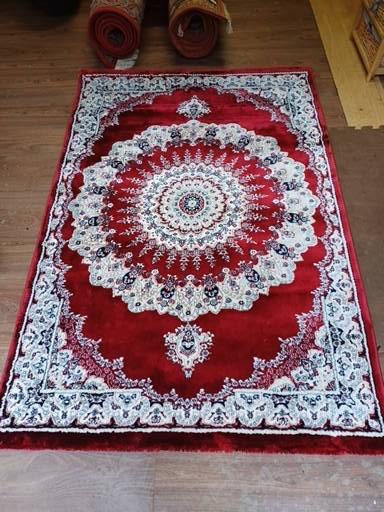 salon tapijt in nieuw staat 175 op 140 cm, Rouge, 150 à 200 cm, Comme neuf, 100 à 150 cm