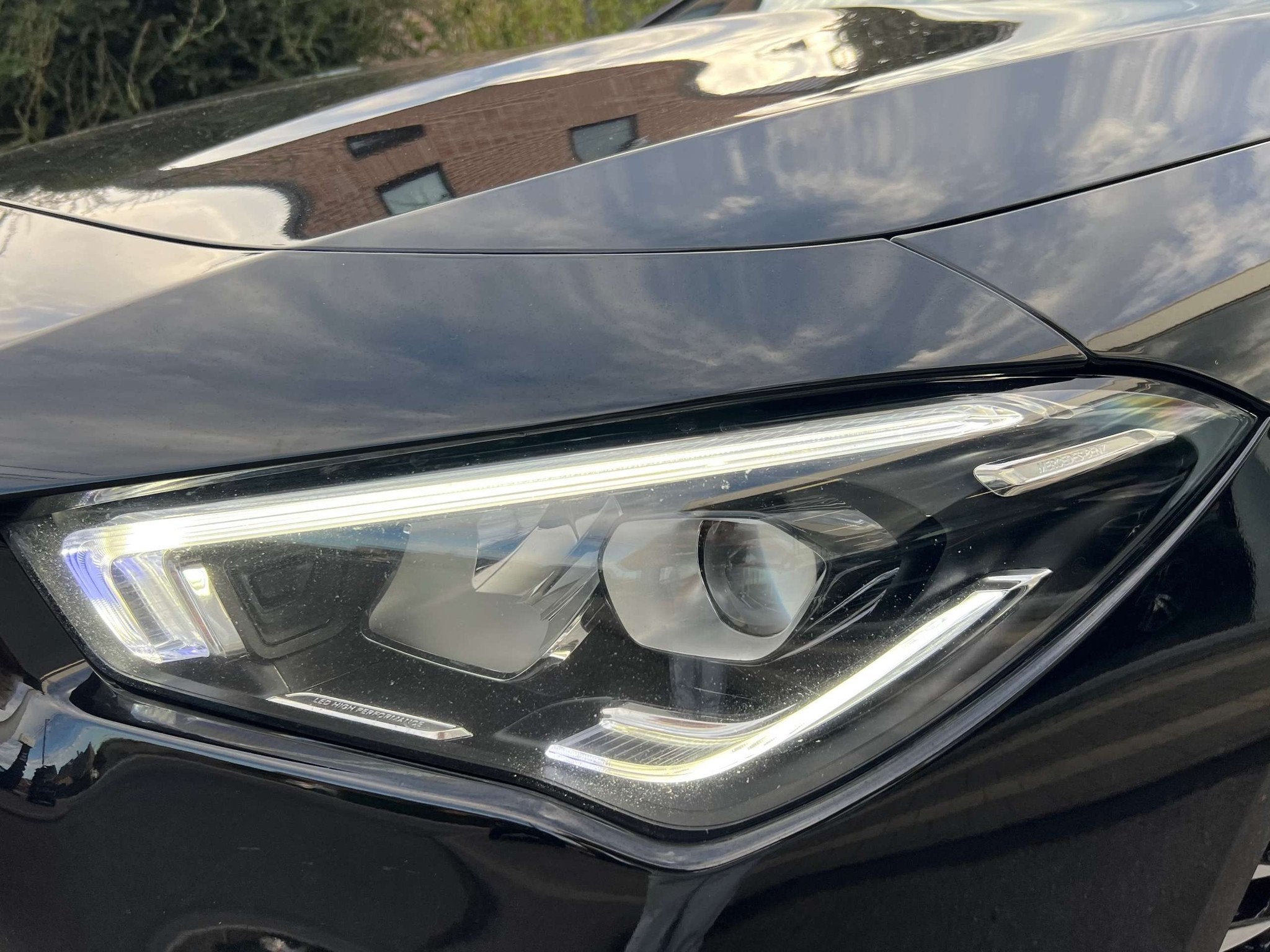 Mercedes-Benz CLA-Klasse 200 180D 1950Cm3 Mercedes 116CV / P, Cuir, Achat, Euro 6, Entreprise