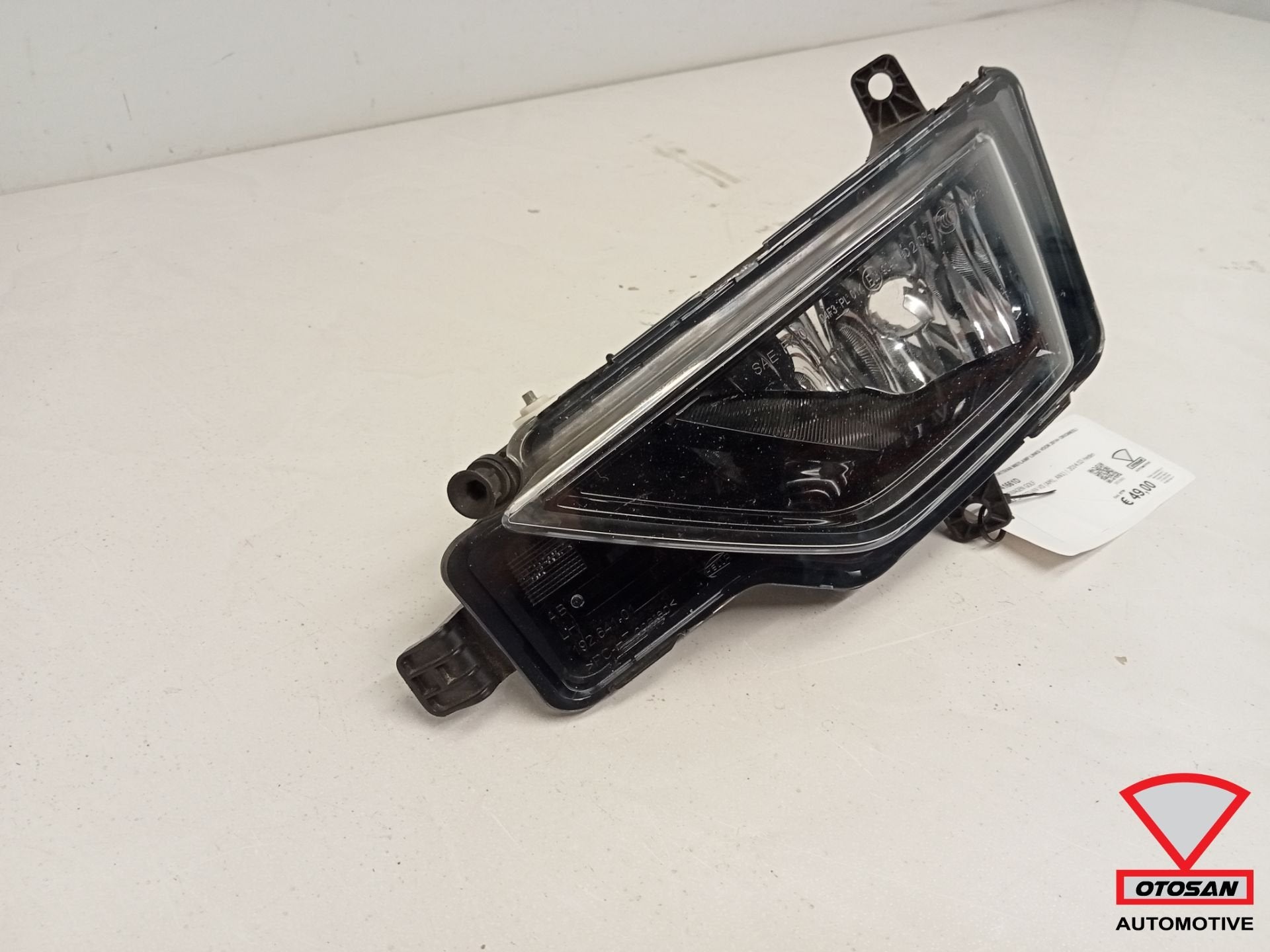 Phare antibrouillard avant gauche d'origine pour VW Golf 7 S, Autos : Pièces & Accessoires, Volkswagen, Volkswagen AG, Vw@volkswagen.de