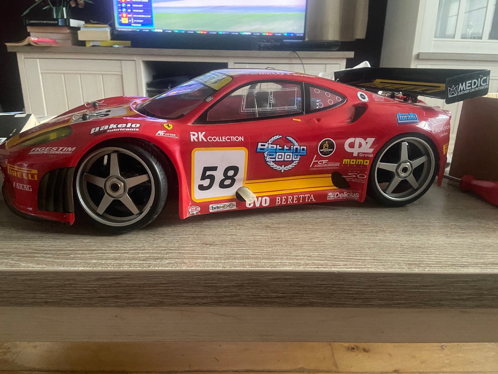 Kyosho inferno gt ferrari f430 nitro, Enlèvement ou Envoi, Échelle 1:8, Comme neuf, Voiture on road