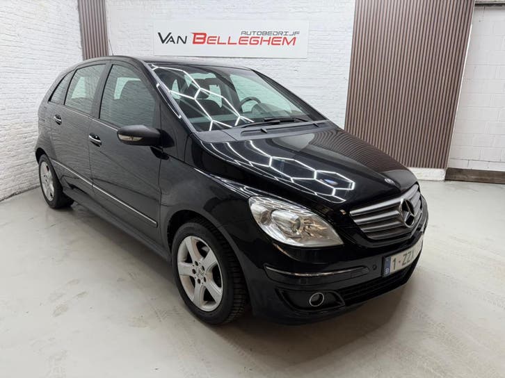 Mercedes b170 benzine in zeer nette staat