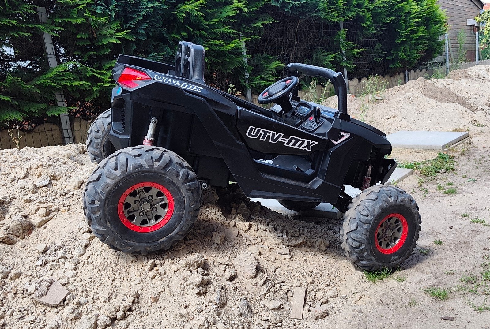 Elektrische Kinderauto 4x4 UTV-MX (2-persoons), Kinderen en Baby's, Speelgoed | Buiten | Skelters, Ophalen, Zo goed als nieuw