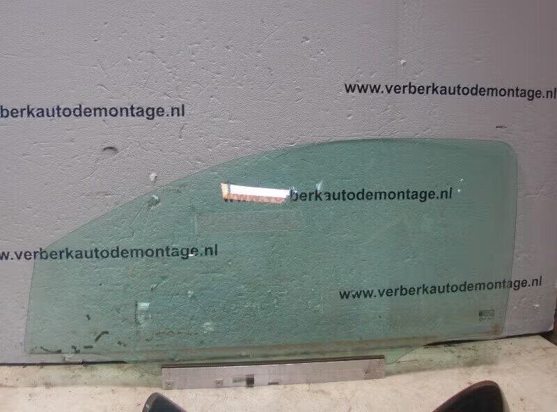 PORTIERRUIT LINKS Opel Corsa C (F08 / 68) (01-2000/12-2009), Bahnhofsplatz 65423 Rüsselsheim am Main, DE, Enlèvement ou Envoi