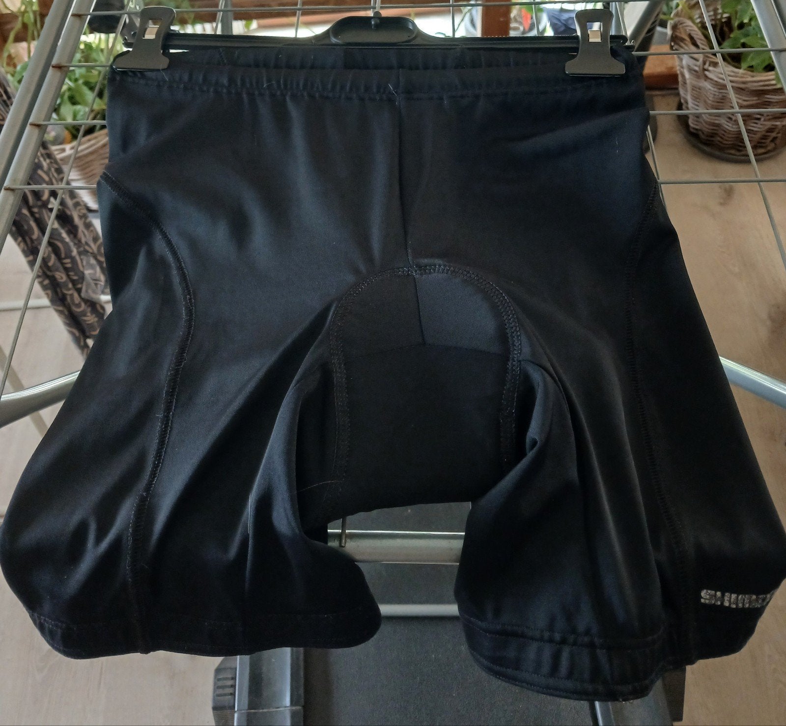 Short de cycliste noir en tissu technique avec rembourrage, Vélos & Vélomoteurs, Enlèvement, M