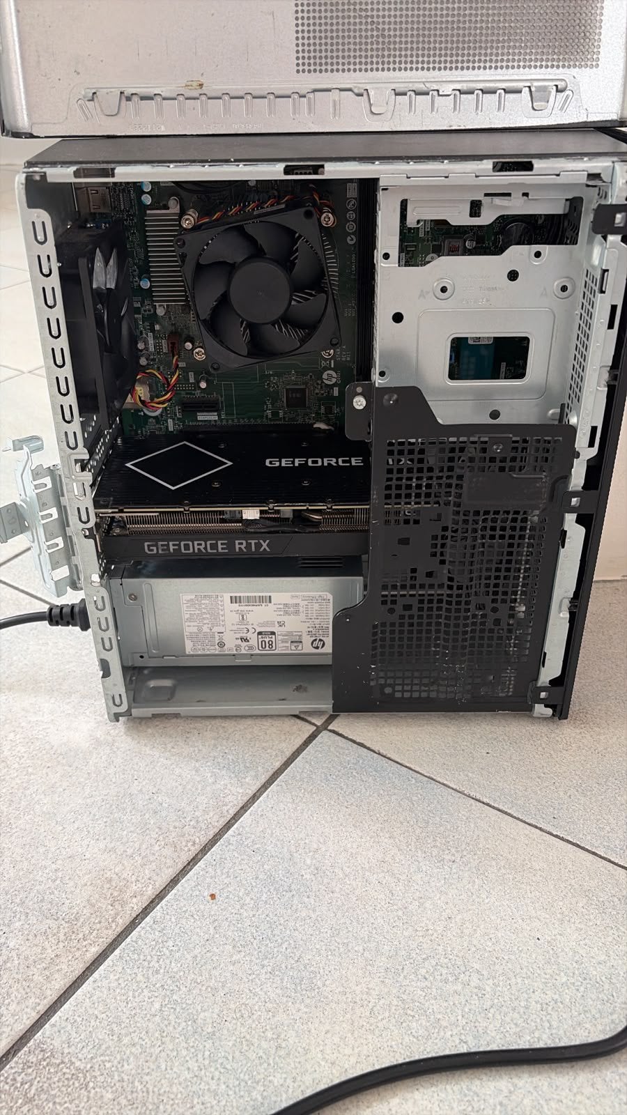 Intel i5 11400F NVIDIA GEFORCE RTX 3060ti 8gb, Ophalen, Zo goed als nieuw