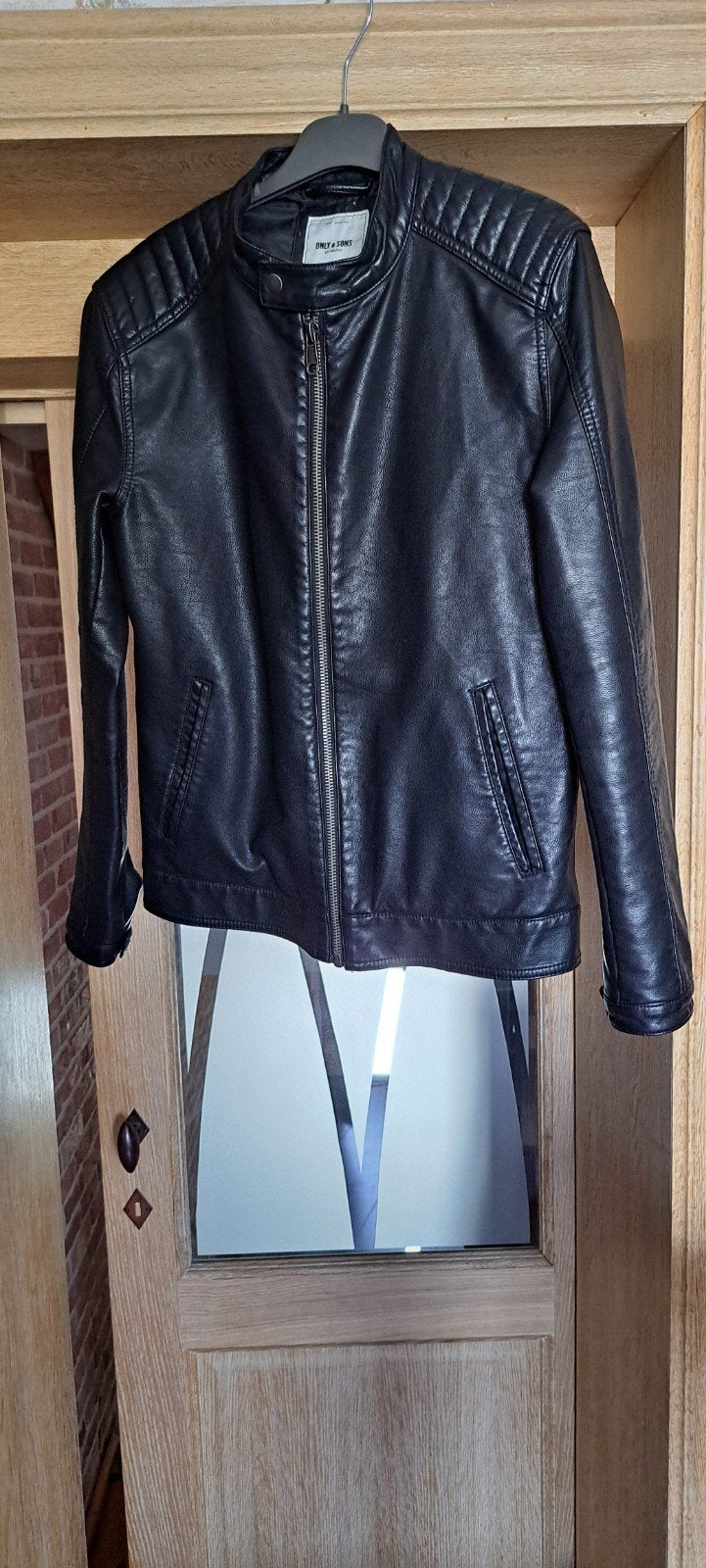 Veste noire effet cuir Cool Only & Sons, Vêtements | Hommes, Vestes | Été, Enlèvement, Taille 48/50 (M), Noir