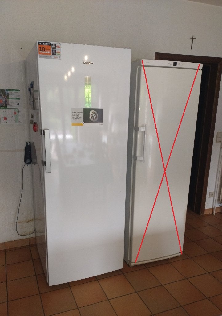 Diepvrieskast Whirlpool WHFF6404W6E, Elektronische apparatuur, 160 cm of meer, Zo goed als nieuw, Ophalen, Vrieskast