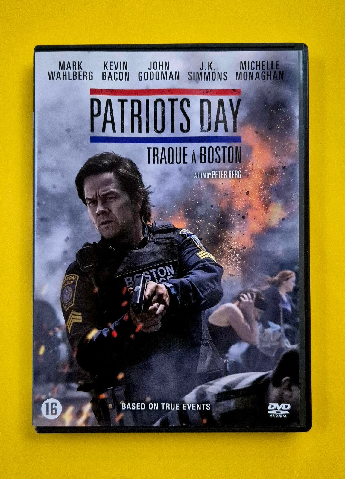 DVD 📀 Traque à Boston - Mark Wahlberg V2, Cd's en Dvd's, Dvd's | Thrillers en Misdaad, Vanaf 16 jaar, Actiethriller, Ophalen of Verzenden