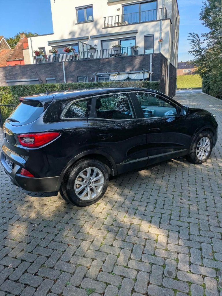 Renault Kadjar 1.2i Euro 6 en excellent état, 1er édition, Autos, Kadjar, Achat, Euro 6, Boîte manuelle